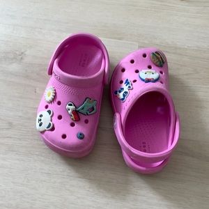 Crocs 8c